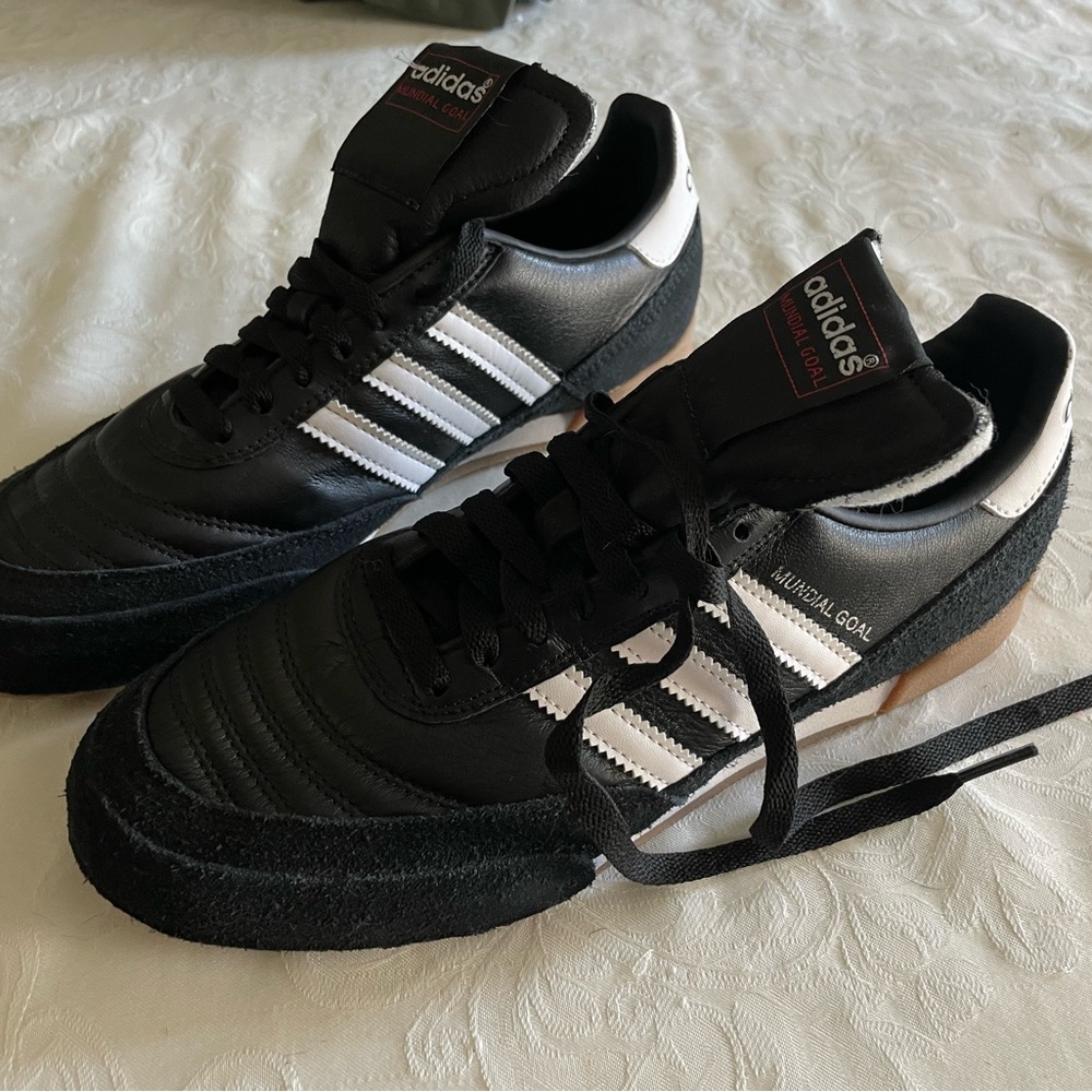 Adidas Mundial Goal indoor soccer shoes